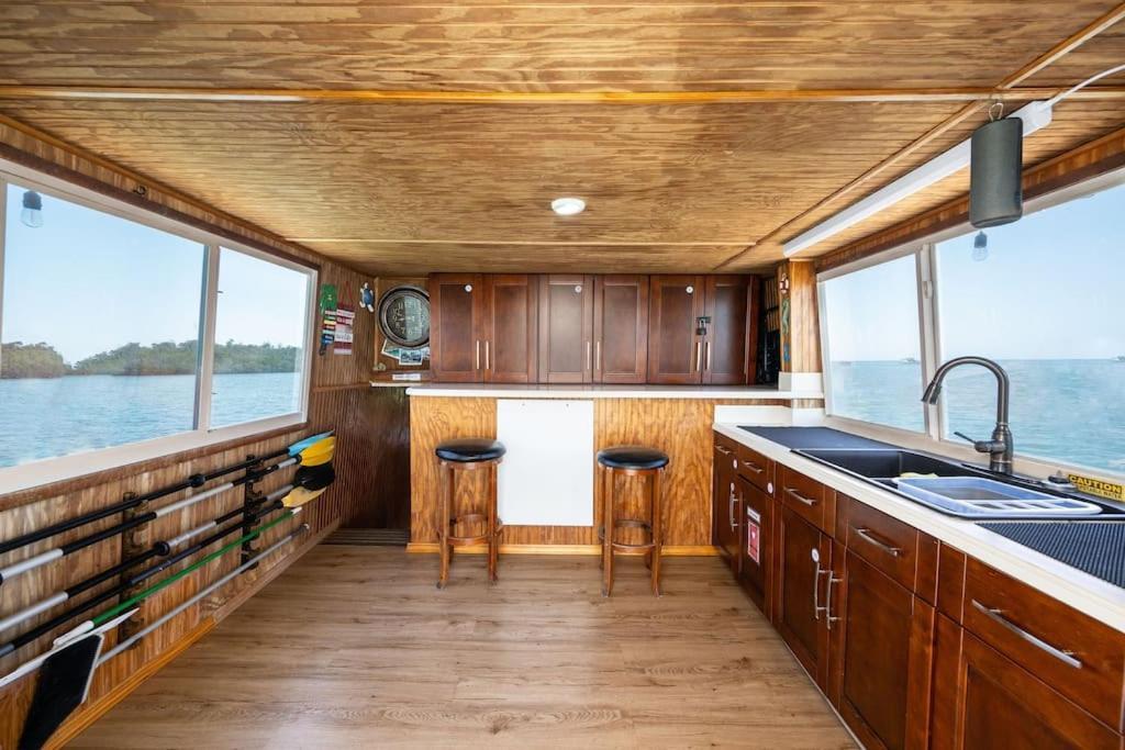 Beautiful Houseboat In Key West Hotel Ngoại thất bức ảnh